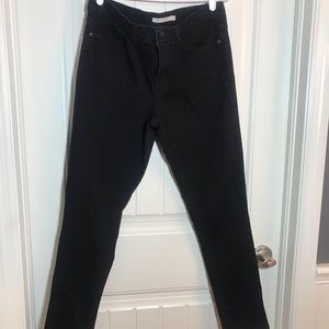 Levi’s 311 Shaping Skinny Jeans